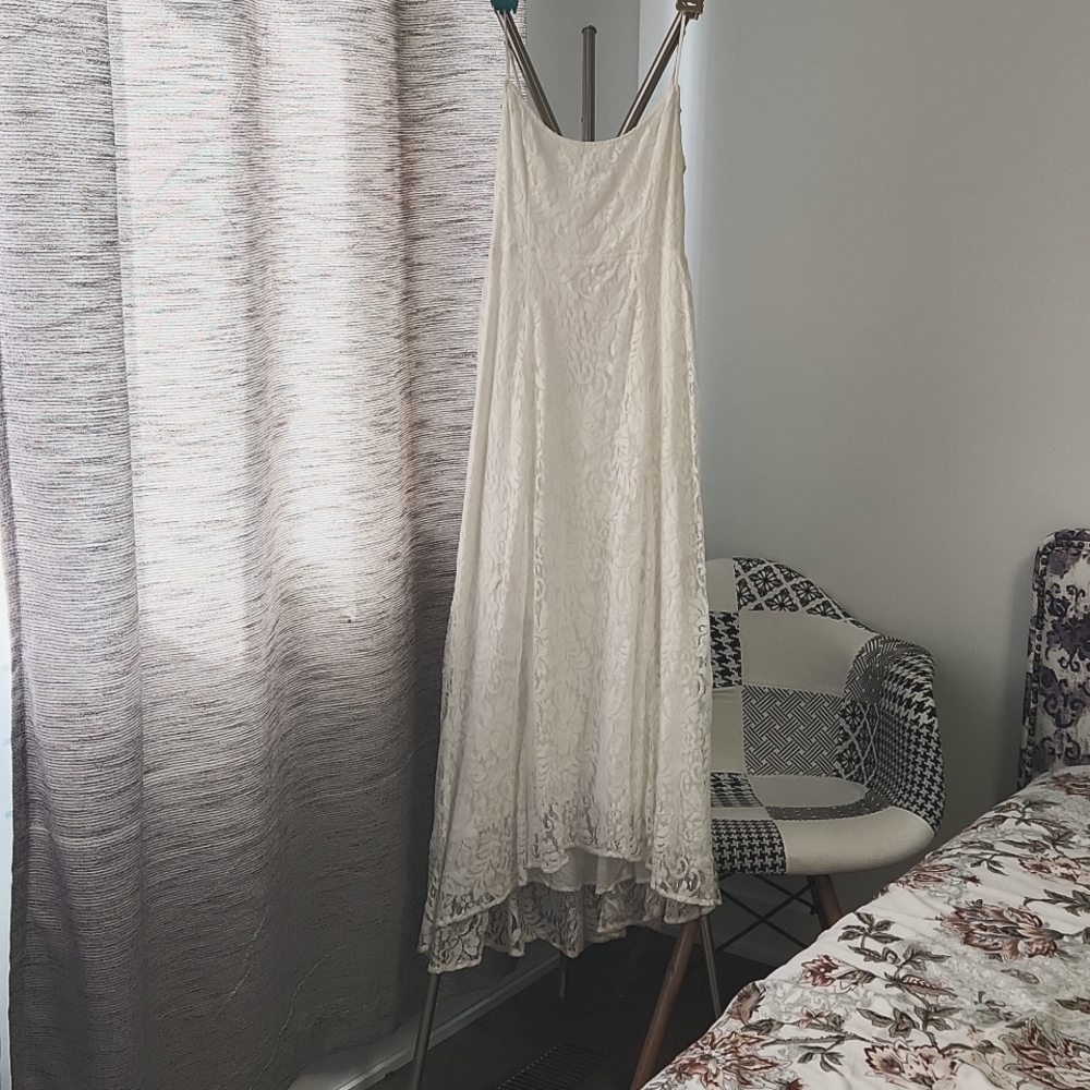 Hollister White long dress,Size Small